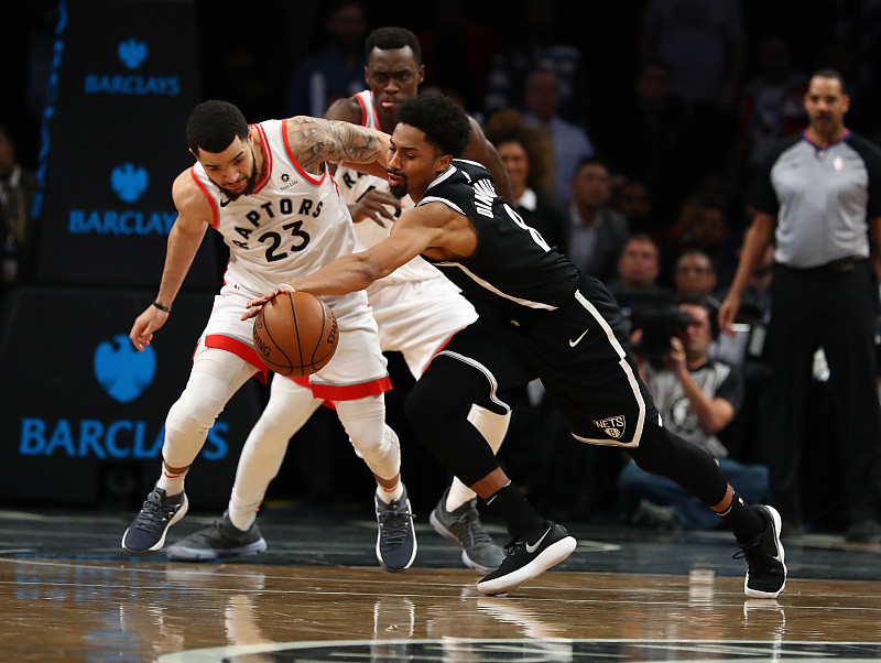 波特兰开拓者退役球衣-开云网站